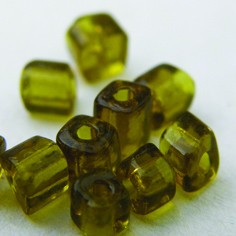 Prism shaped glass bead